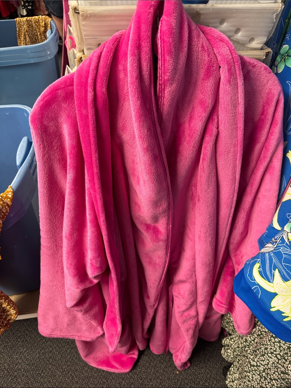 Victoria’s Secret robe xl/xxl // 090225